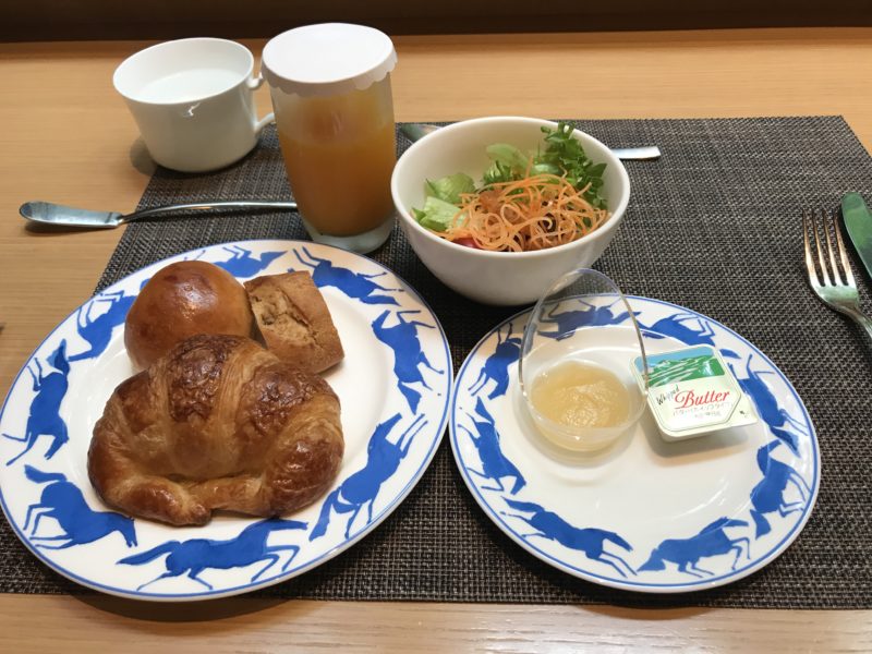 ザ・プリンスさくらタワー東京、ラウンジの朝食