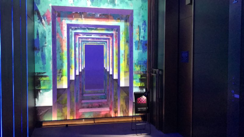 アロフト東京銀座のエレベーターホール