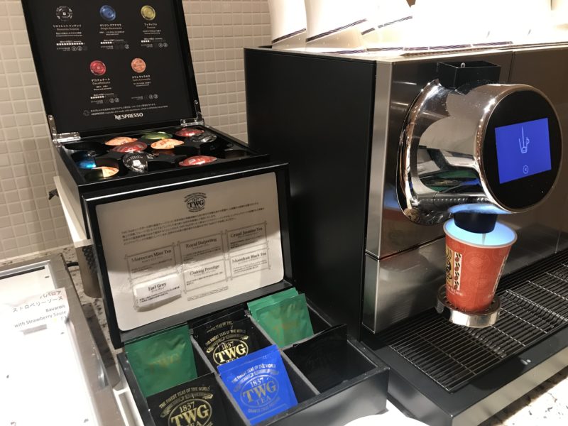 シェラトングランドホテル広島のクラブラウンジ、コーヒーマシン