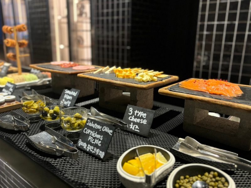 RYSEオートグラフコレクションソウル，朝食