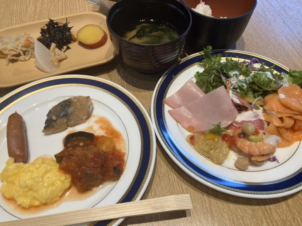 ザプリンス京都宝ヶ池,ラウンジ